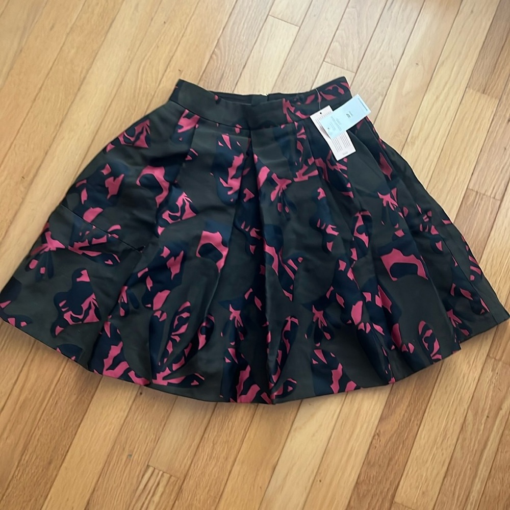 Banana Republic high waist skirt in olive green with pink and black print 00p